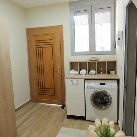 Hidden Gem 1 Apartment Tirana Exterior photo